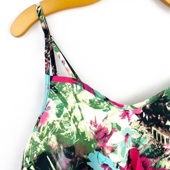 Soprano | NWT Floral Tropical Crop Top - Picture 6 of 8